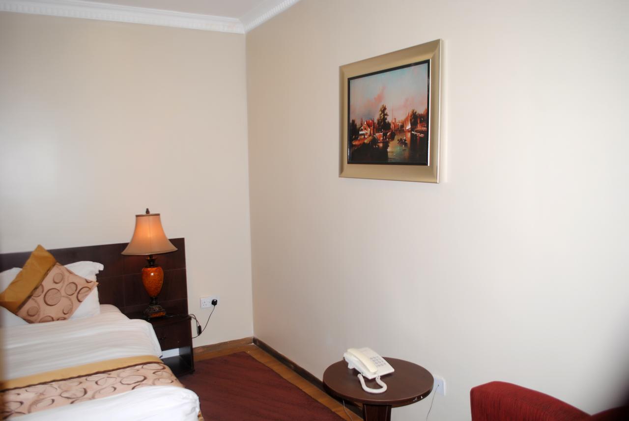 Grand Inn & Suites Ijebu Ode Exterior photo