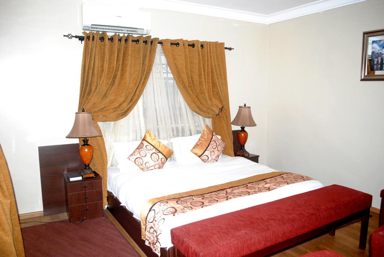 Grand Inn & Suites Ijebu Ode Exterior photo