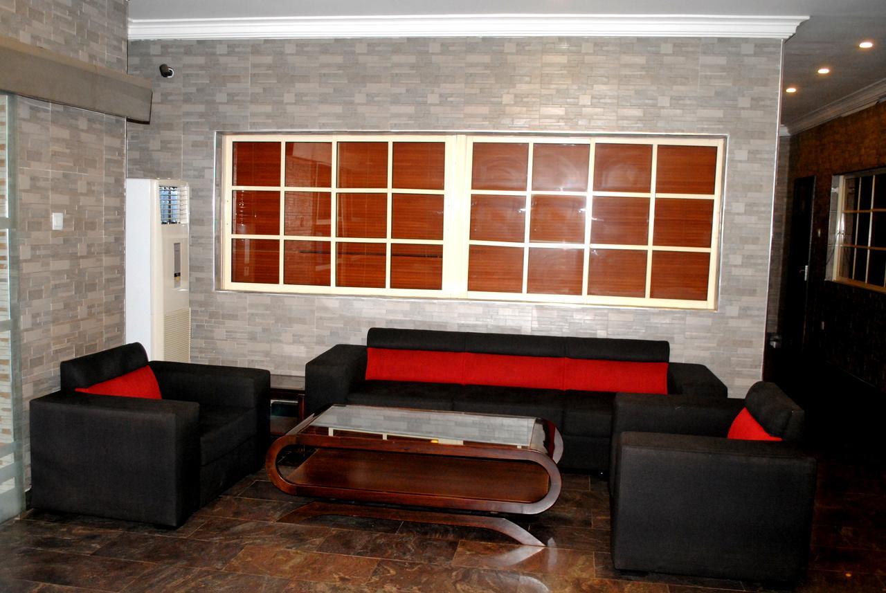 Grand Inn & Suites Ijebu Ode Exterior photo