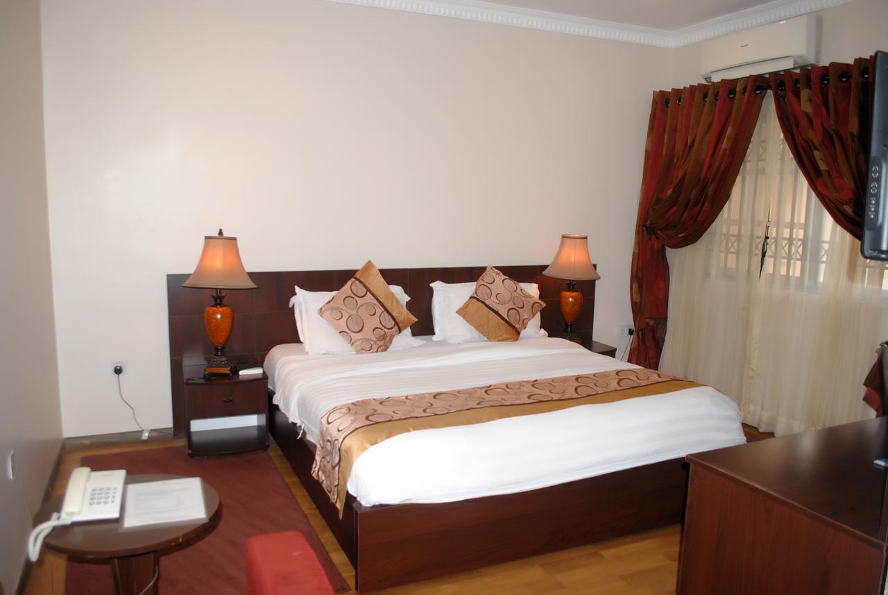 Grand Inn & Suites Ijebu Ode Exterior photo