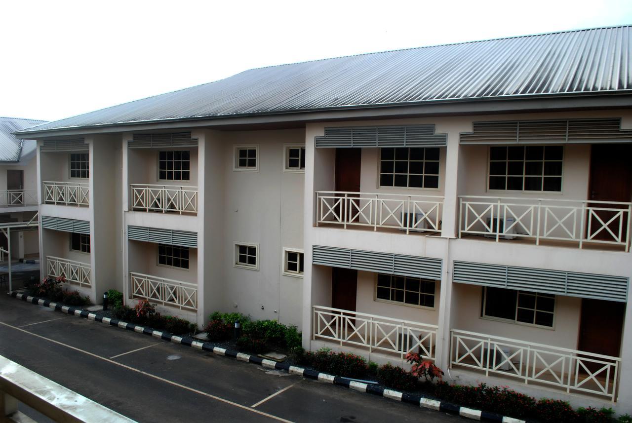 Grand Inn & Suites Ijebu Ode Exterior photo