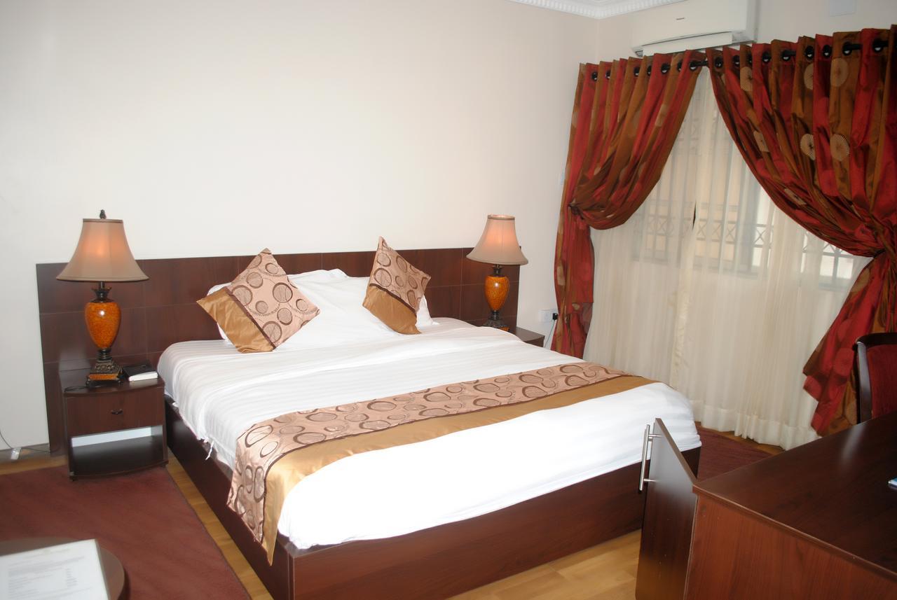 Grand Inn & Suites Ijebu Ode Exterior photo