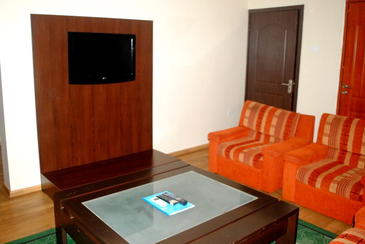 Grand Inn & Suites Ijebu Ode Exterior photo