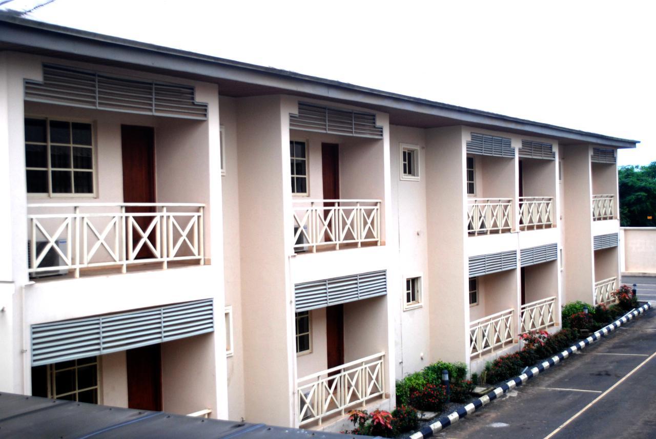 Grand Inn & Suites Ijebu Ode Exterior photo