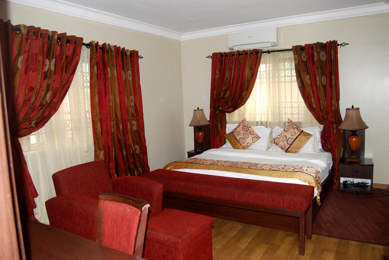 Grand Inn & Suites Ijebu Ode Exterior photo