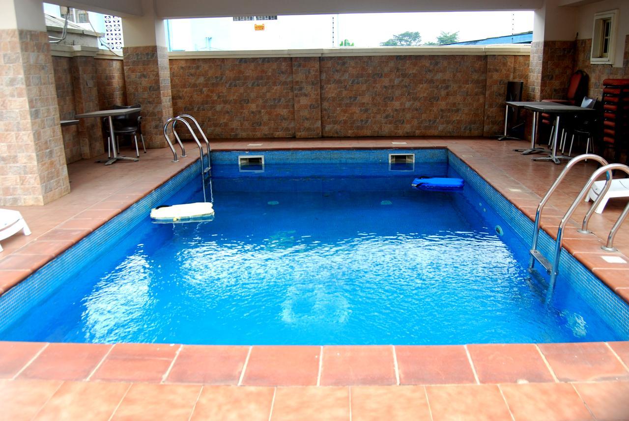 Grand Inn & Suites Ijebu Ode Exterior photo